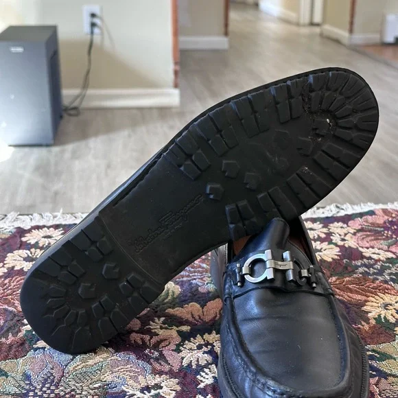 Salvatore Ferragamo Master Gancini Black Leather Men’s Loafers Shoe Size…